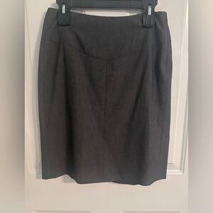 Banana Republic Charcoal gray stretch Pencil Skirt size 4